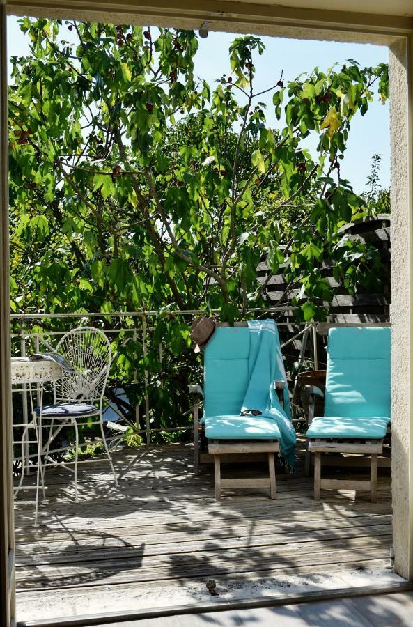 Holiday home De Charme Courjumelle *