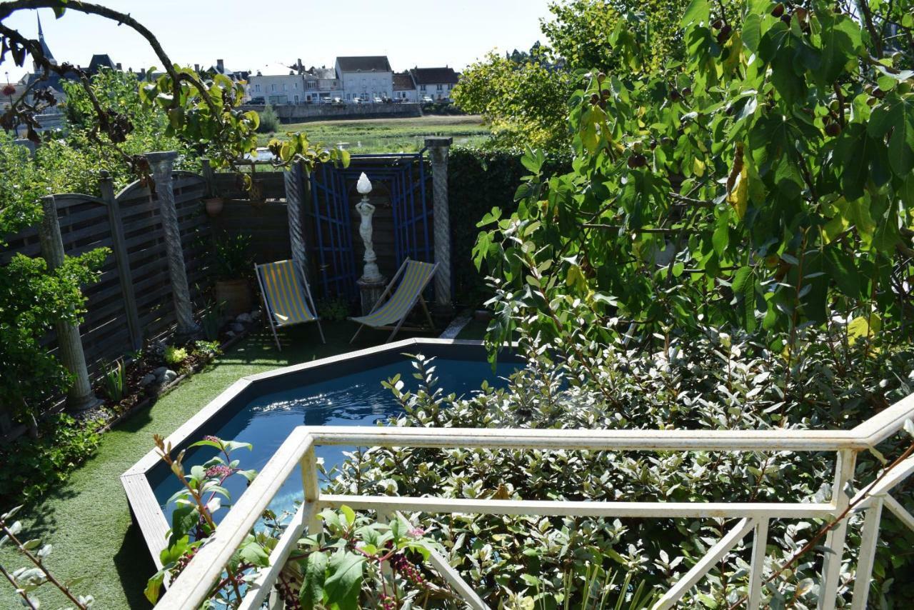 De Charme Courjumelle Holiday home *