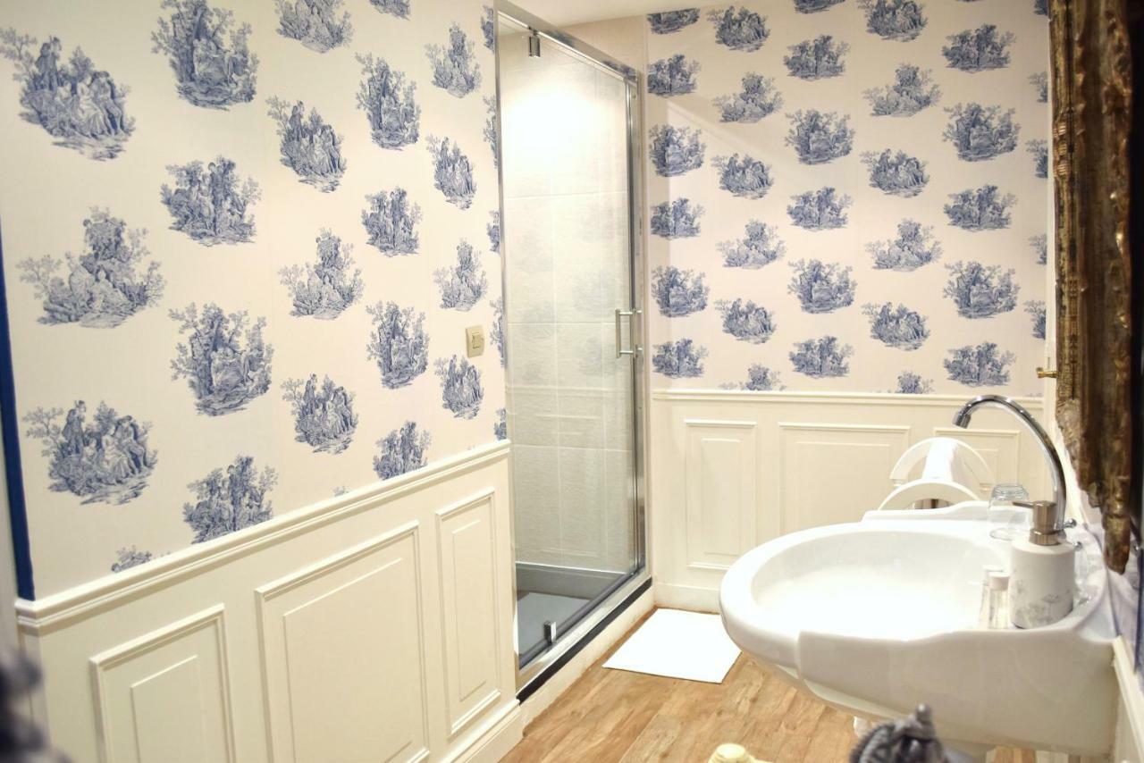 Holiday home De Charme Courjumelle
